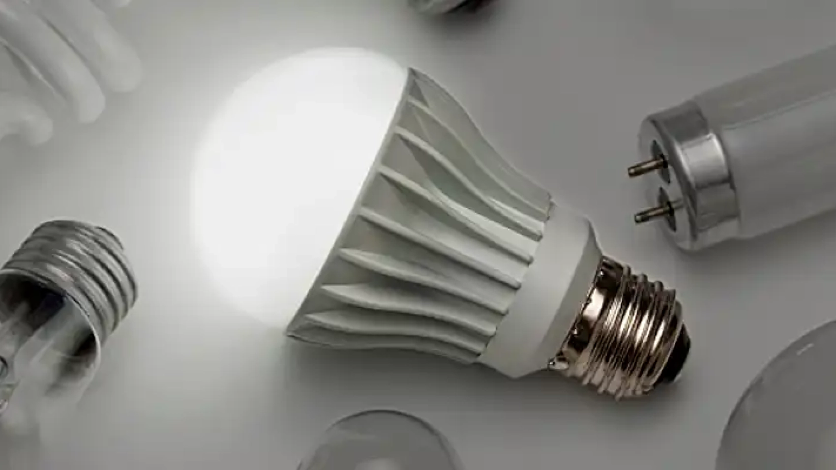 لامپ های LED فرنام الکترونیک